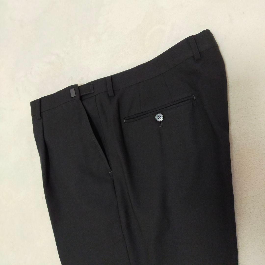 美品 BE6 ユキトリイ 夏の礼服 2Bシングル サマーブラックフォーマル 美品 BE6 ユキトリイ 夏の礼服 2Bシングル サマーブラックフォーマル