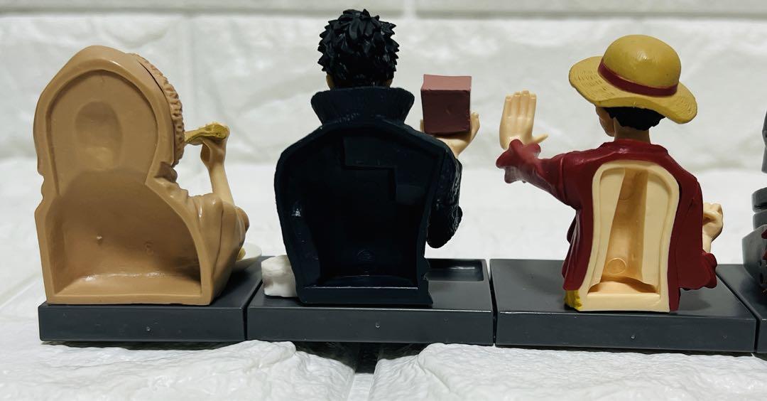 ONE PIECE フィギュア 6つまとめ売り お値下げしました ONE PIECE(ワンピース )つながるフィギュア最悪の世代ルーキー6