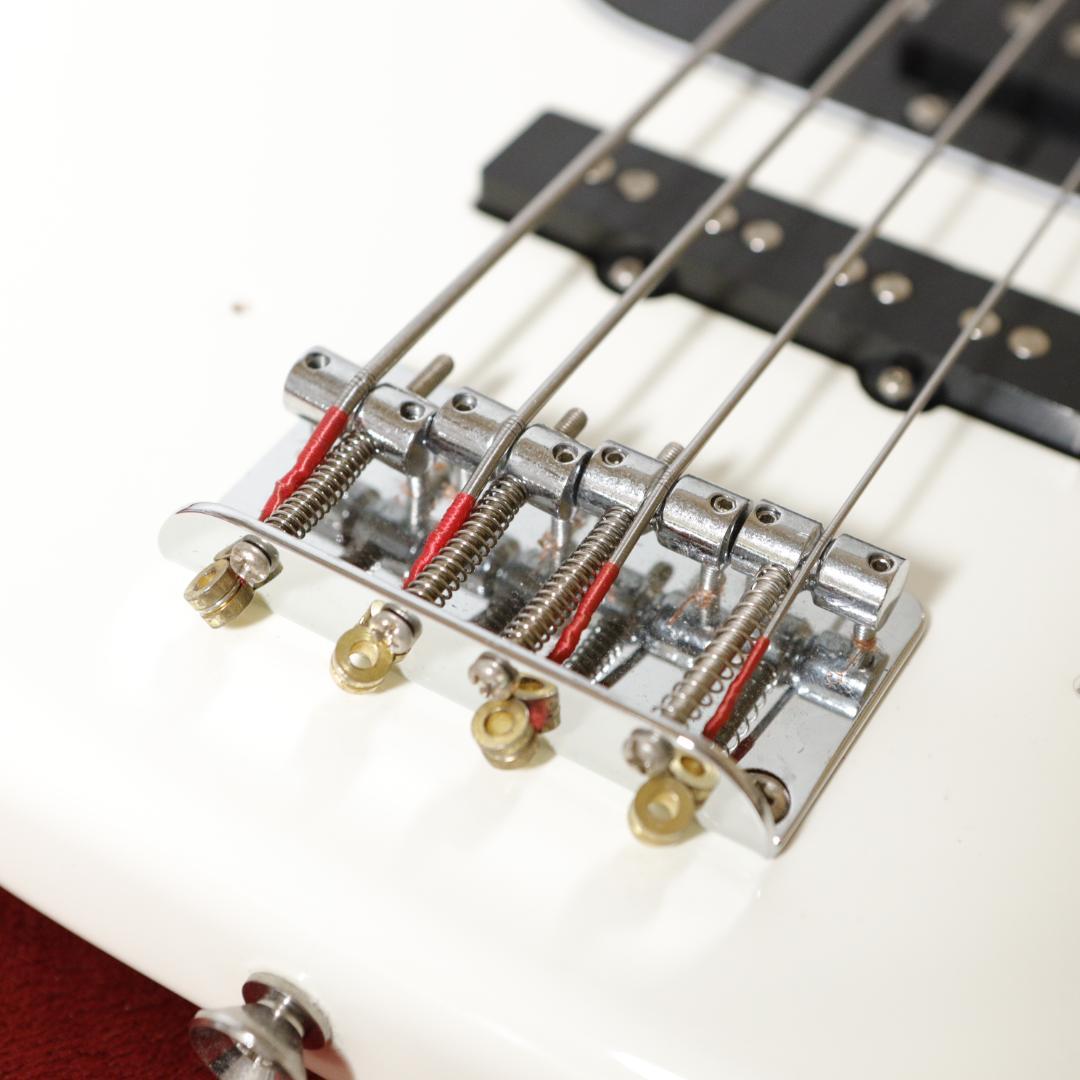 【8895】 Squier Pj  Precision Bass フレットレス