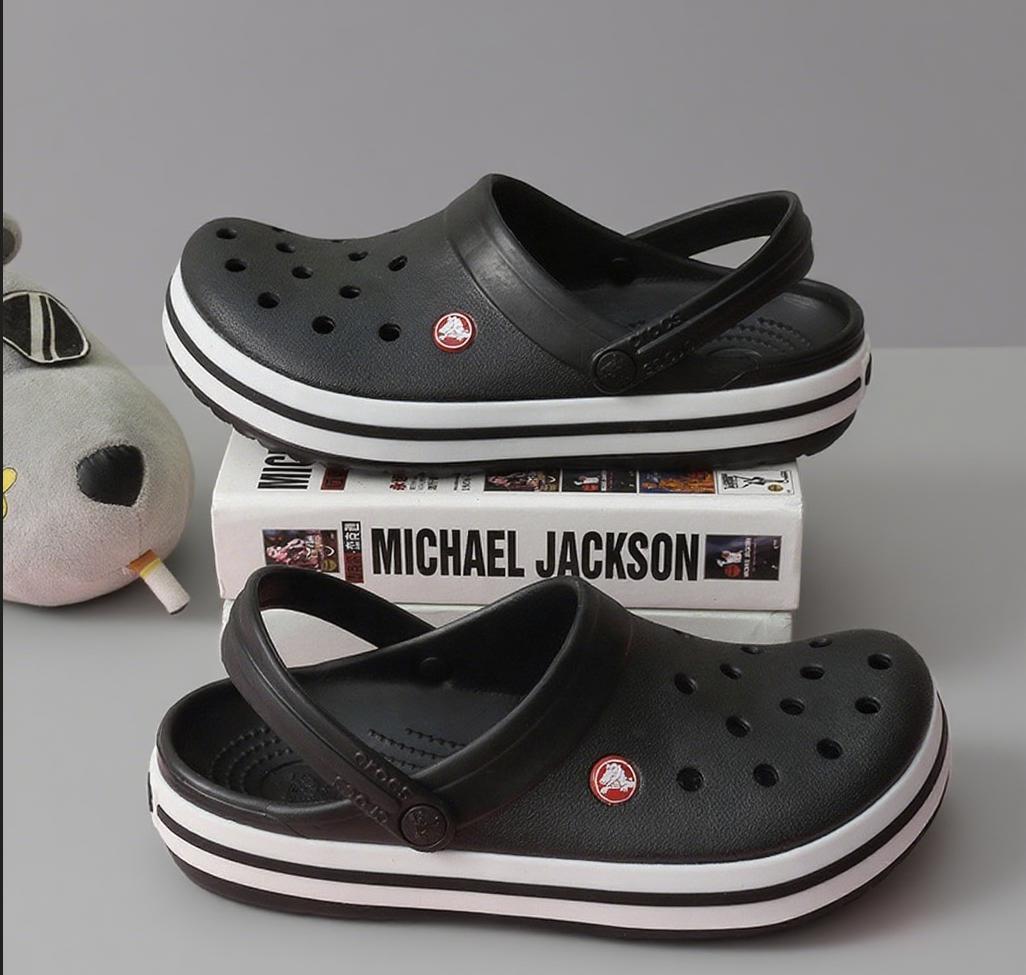 新品未使用 crocs クロックス クロックバンド - メルカリ