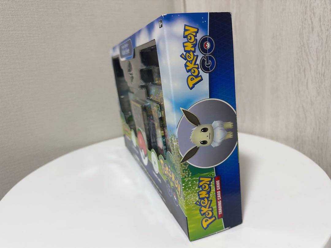（海外限定）英語版　ポケモンGO かがやくイーブイ プレイマット BOX