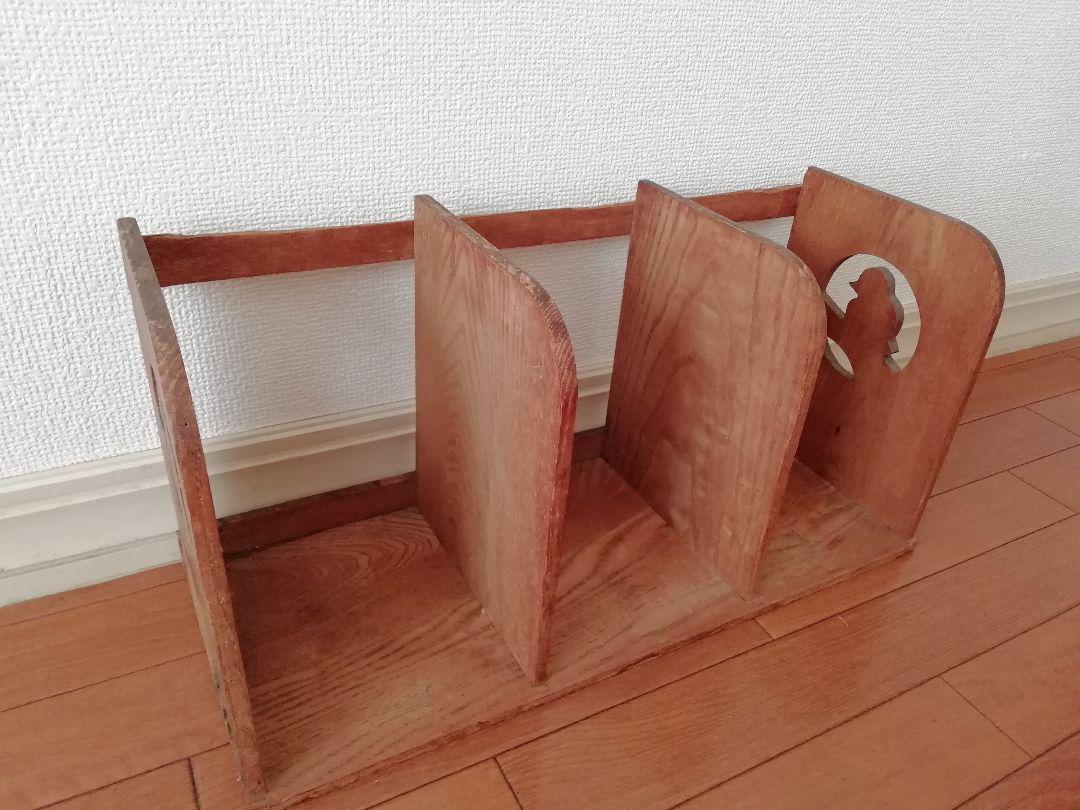 木の本棚　小鳥