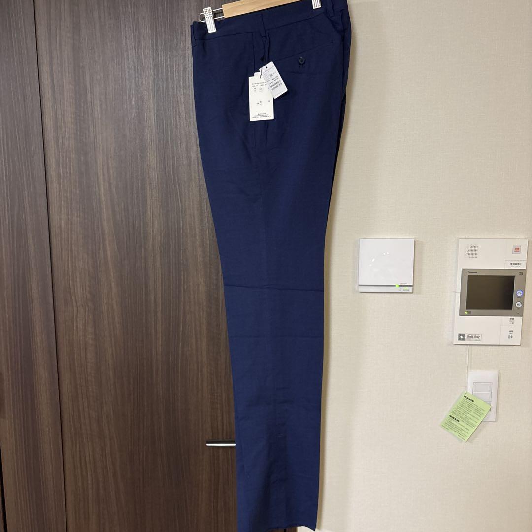 ネイビー