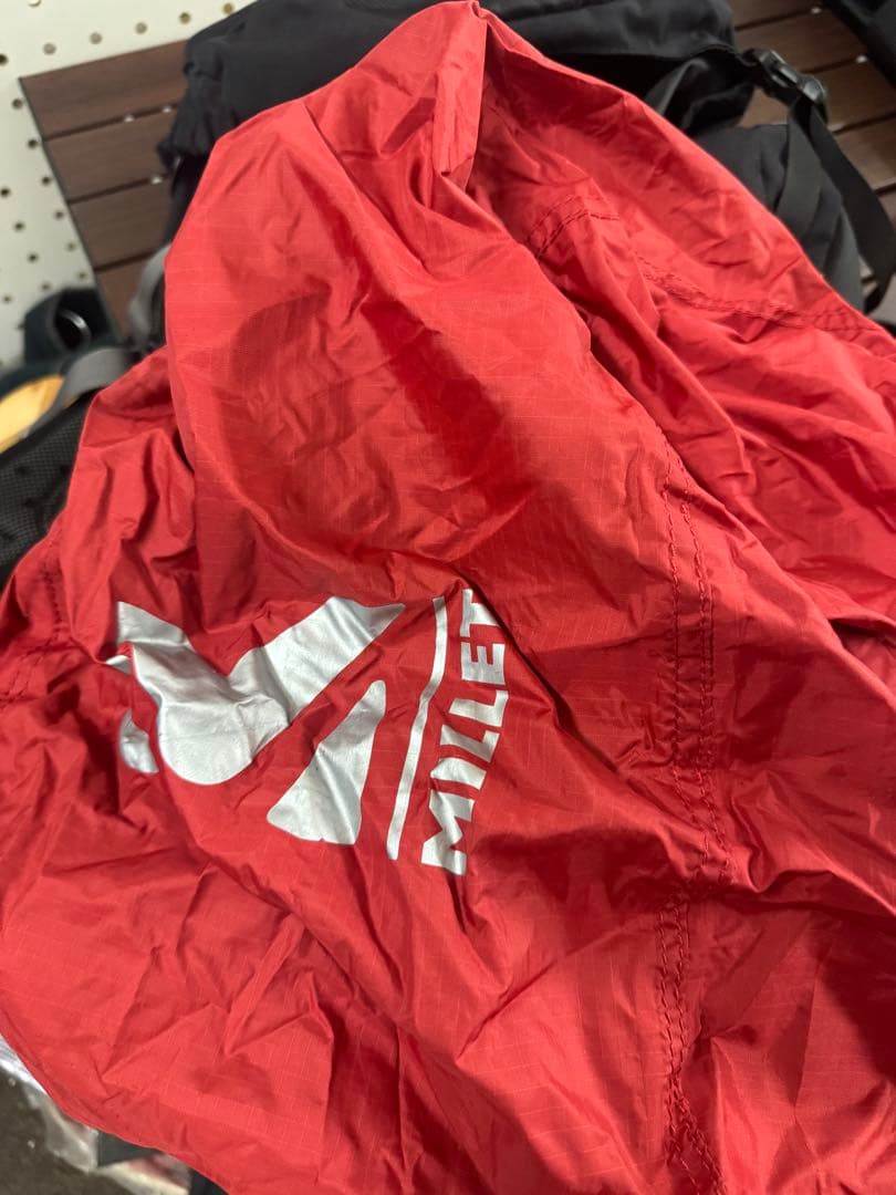 MILLET SAAS FEE 25 バックパック ブラック