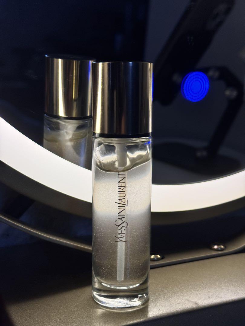 Saint Laurent touche eclat blur primer