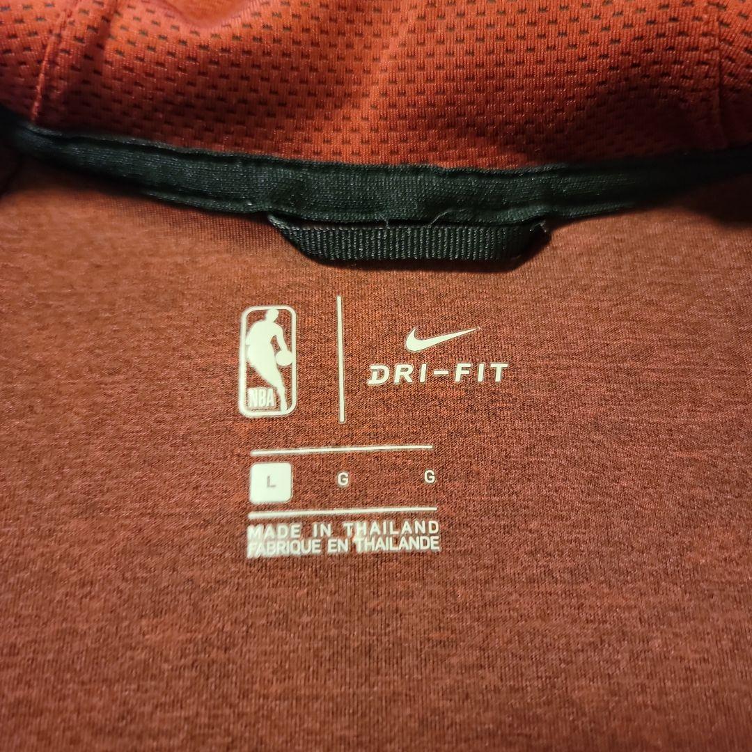 NBA NIKEキャバリアーズ シューティング フルジップ フーディ サイズL