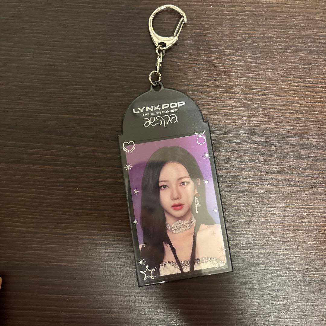 aespa カリナ トレカ ケース - メルカリ