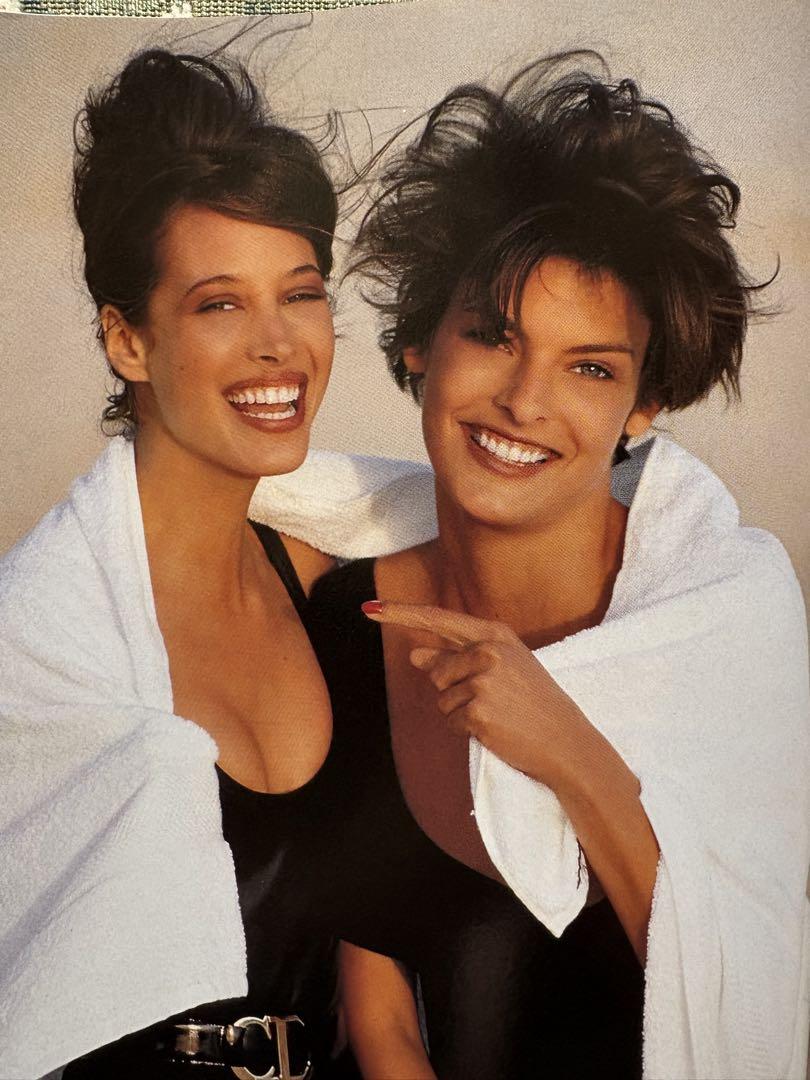 VOGUE UK 1990年5月　プレミア完売号　リンダ&クリスティ