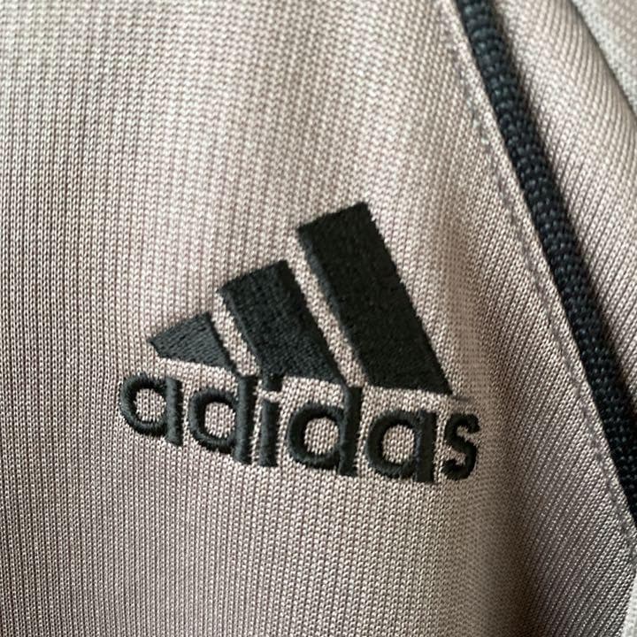 アディダス 刺繍ロゴ トラックジャケット ジャージ ブラウングレー XL
