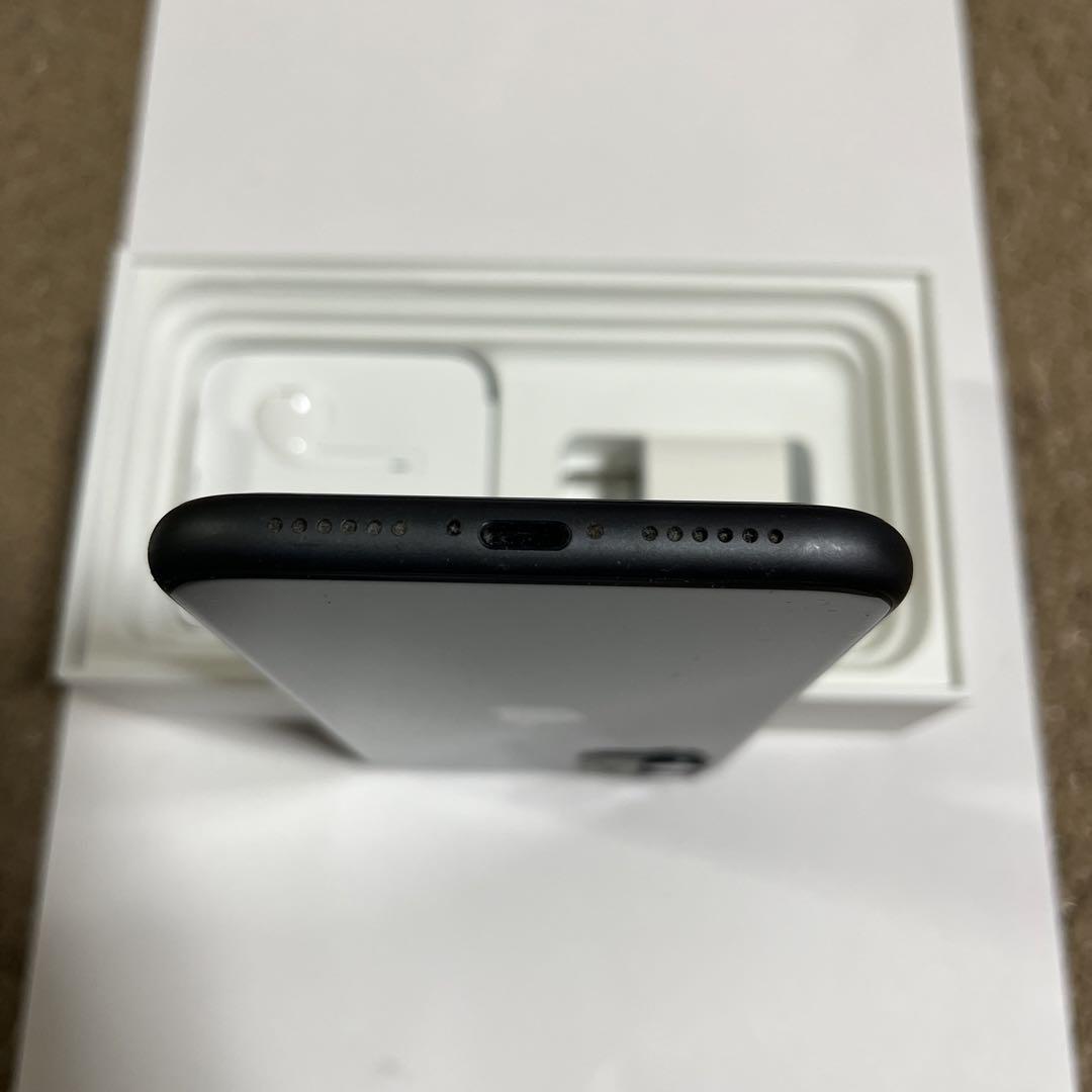 iPhone 11 ブラック 128 GB SIMフリー値下げ