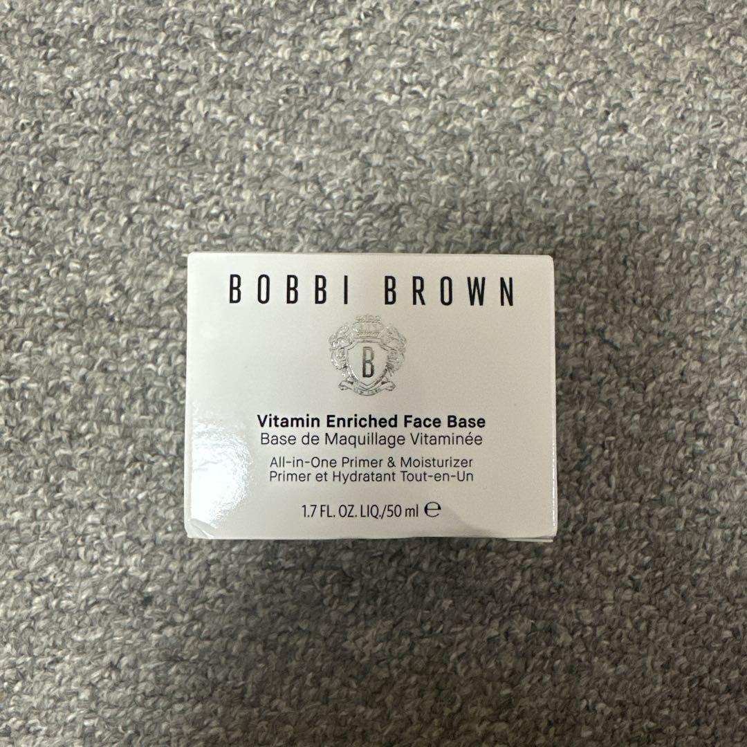 BOBBI BROWN Vitamin Enriched Face Base