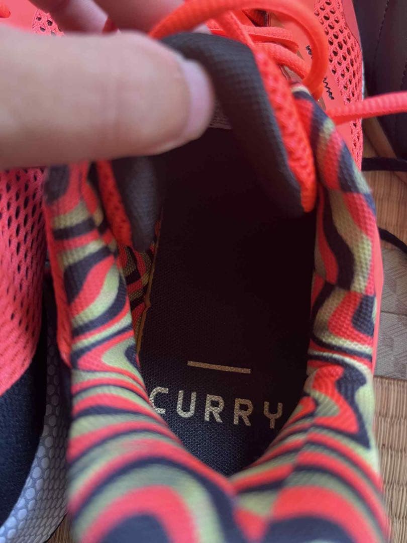 CURRY バスケットボールシューズ オレンジ