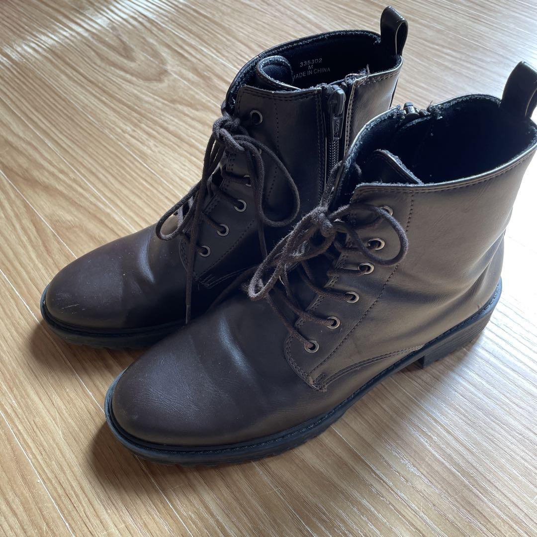 ブーツと髪飾り付き ♡ 150
