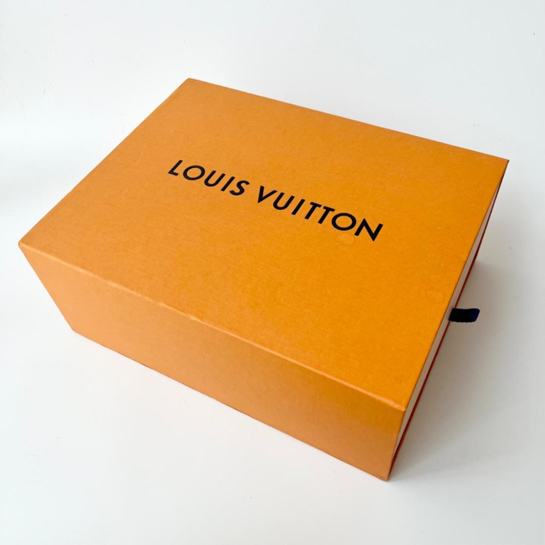 未使用品 ルイヴィトン シュプリーム ランアウェイ スニーカー 靴 ランナウェイ