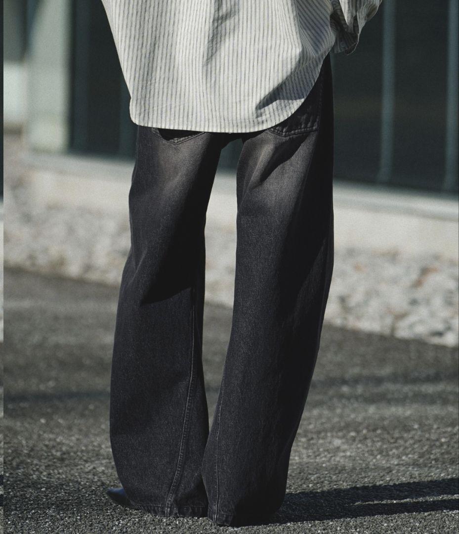 【メンズ】 VINTAGE WASHED CURVED DENIM【ブラック】