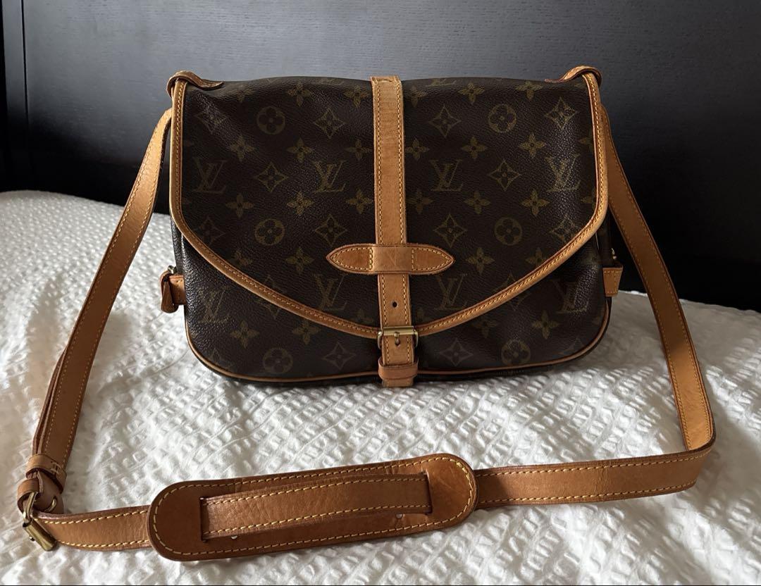 LOUIS VUITTON モノグラム　ソミュール　30 ショルダーバッグ