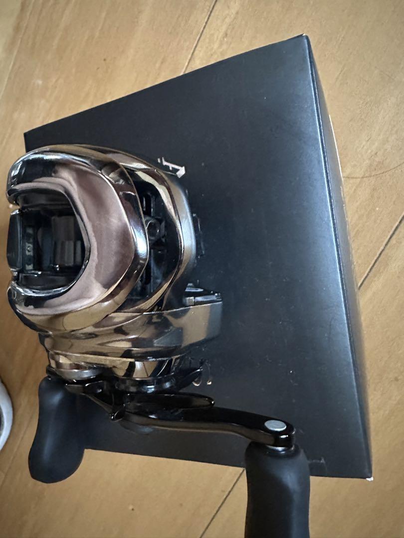 21ANTARES DC XG リール シルバー ブラック