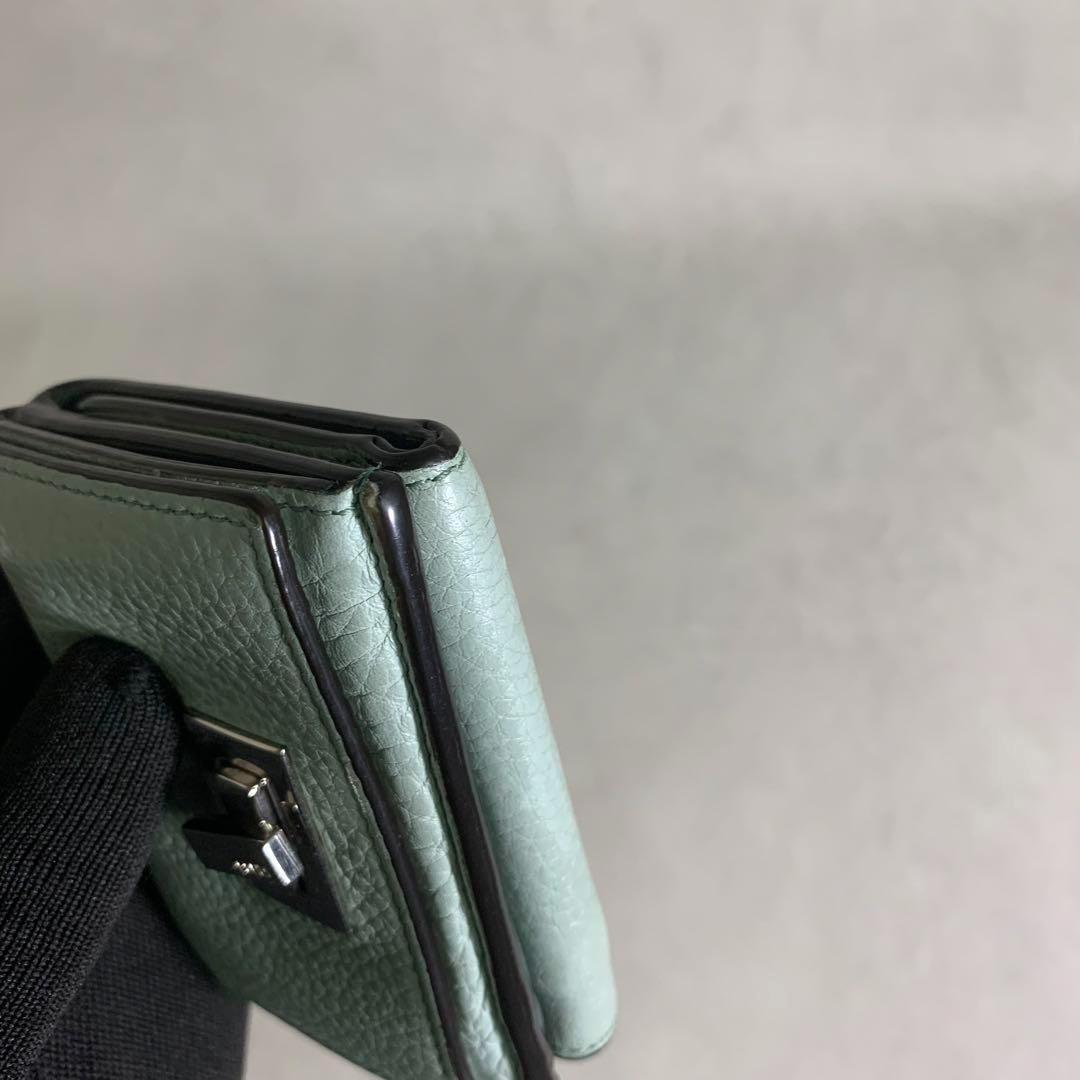 フェンディ コンパクトウォレット