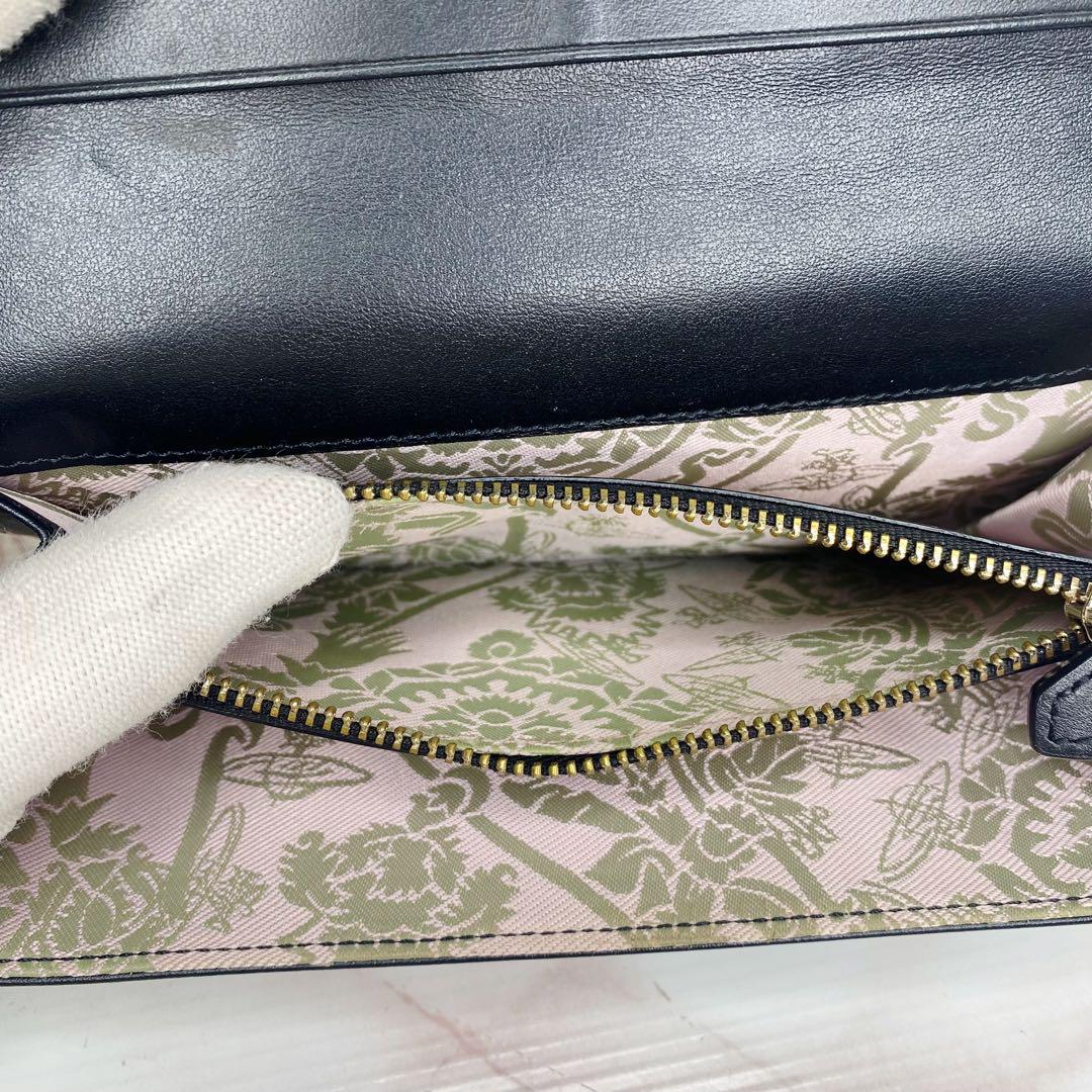 S23 VivianWestwood ヴィヴィアンウエストウッド　レザー　長財布