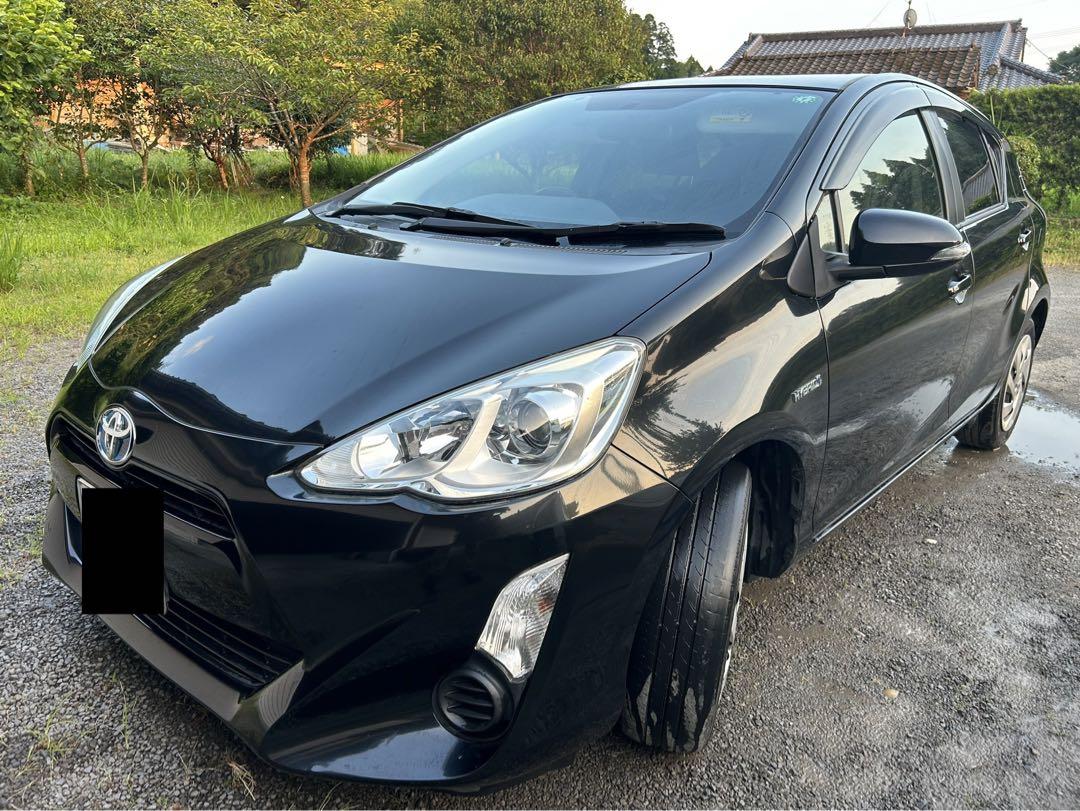 近県配送可2015年　トヨタ　NHP10 アクア　ハイブリッドバッテリー交換済み