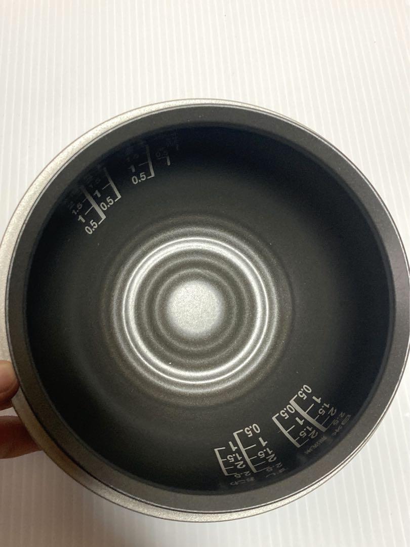東芝 【美品】IHジャー炊飯器 2.5合炊き RC-4ZPJ
