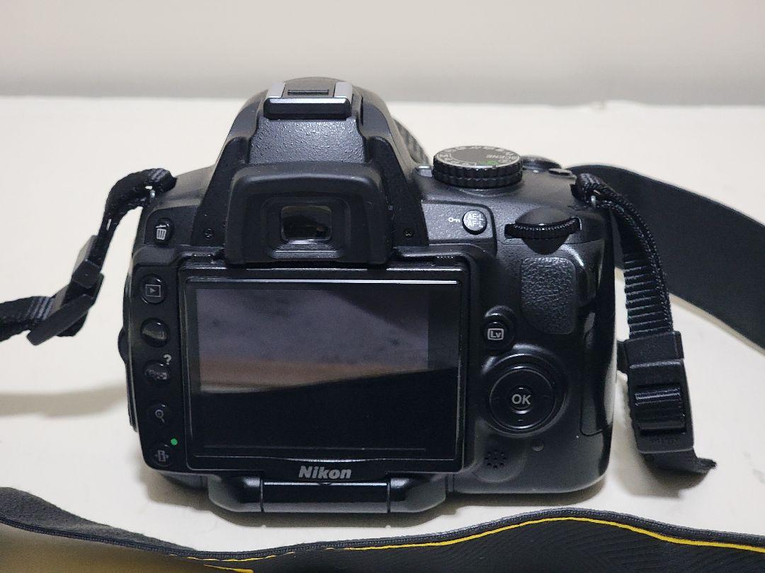 D5000