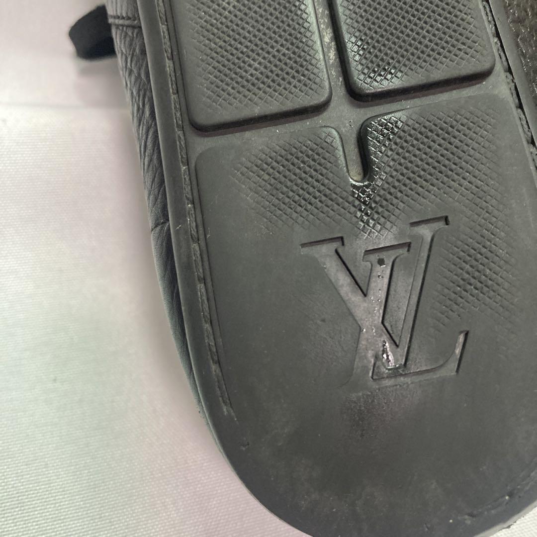 Louis Vuitton ブラック スニーカー