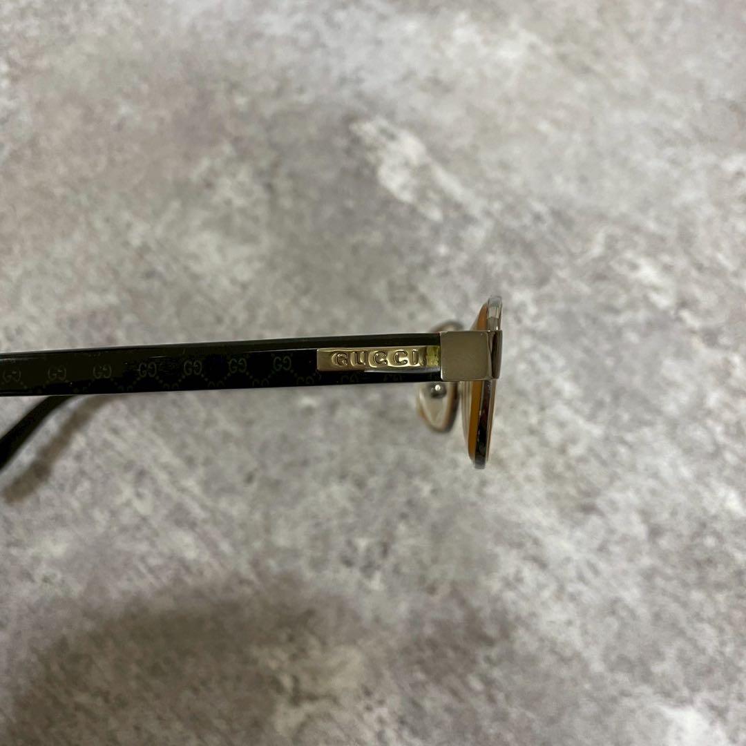 GUCCI グッチ　眼鏡　メガネ　チタン　ブラック　黒