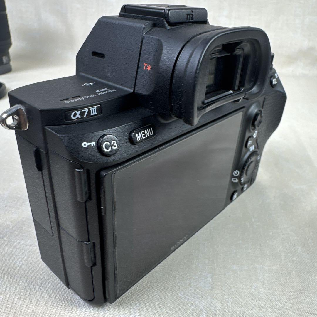 α7ⅲズームレンズキット＋純正バッテリーチャージャー等アクセサリーセット