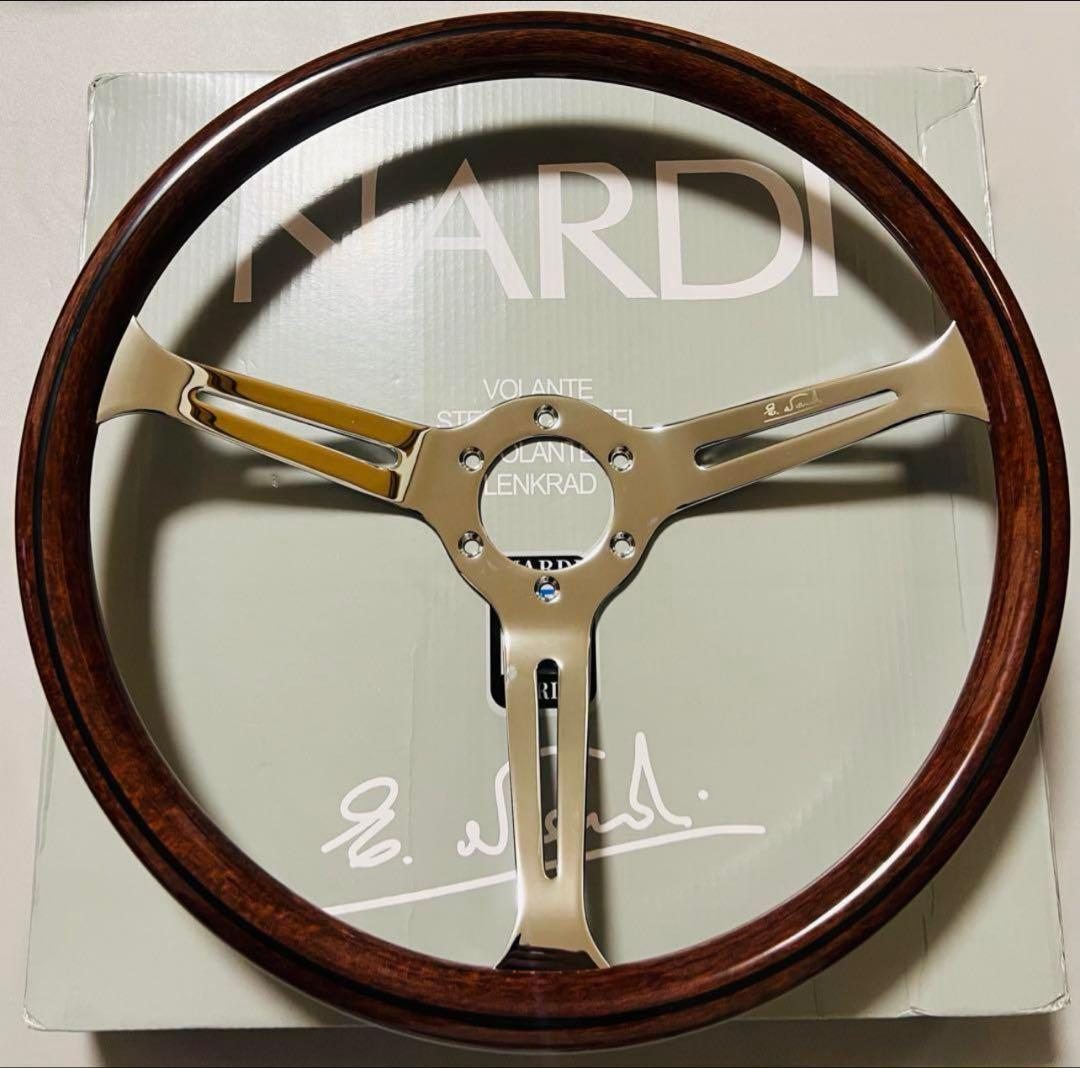 【本日限定価格】ナルディ クラシック ウッドステアリング 15インチ 【本日限定価格】ナルディ クラシック ウッドステアリング 15インチ