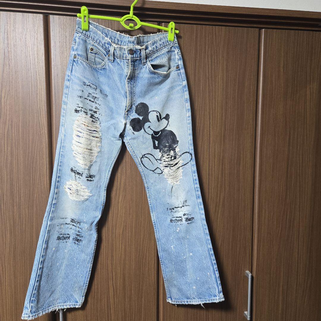 ミッキーマウス ダメージデニムパンツ