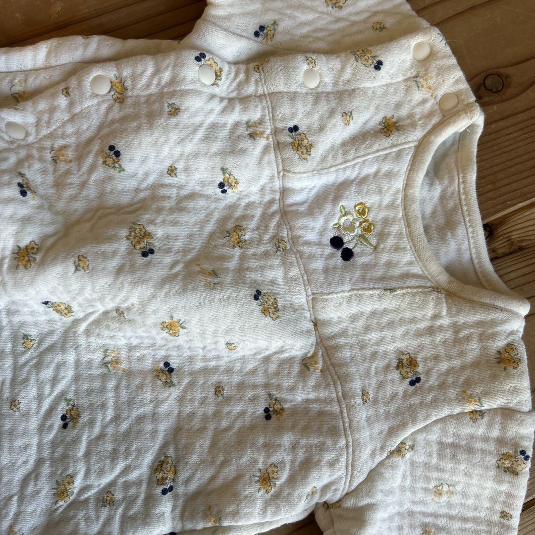 【新品・未使用品】 Apolina 刺繍入りコットンロンパース 18-24ヶ月 花柄刺繍ロンパース 95cm以下 - メルカリ