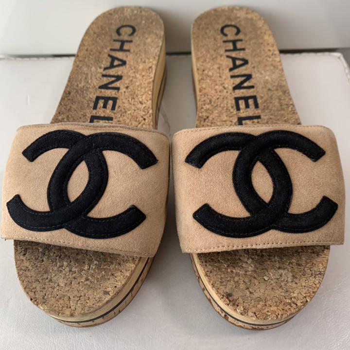 人気本物保証┧ CHANEL コルク サンダル 0fK3J-m71299072851 スエード ココマーク 最新品通販