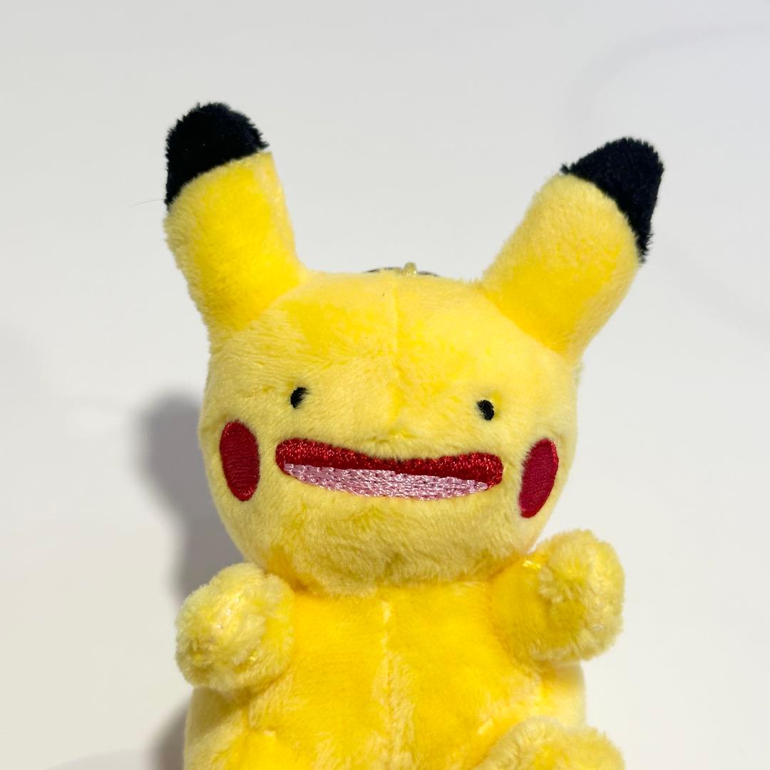 韓国限定 ピカチュウ へんしんメタモン キーホルダー マスコット 韓国限定 ピカチュウ へんしんメタモン キーホルダー マスコット