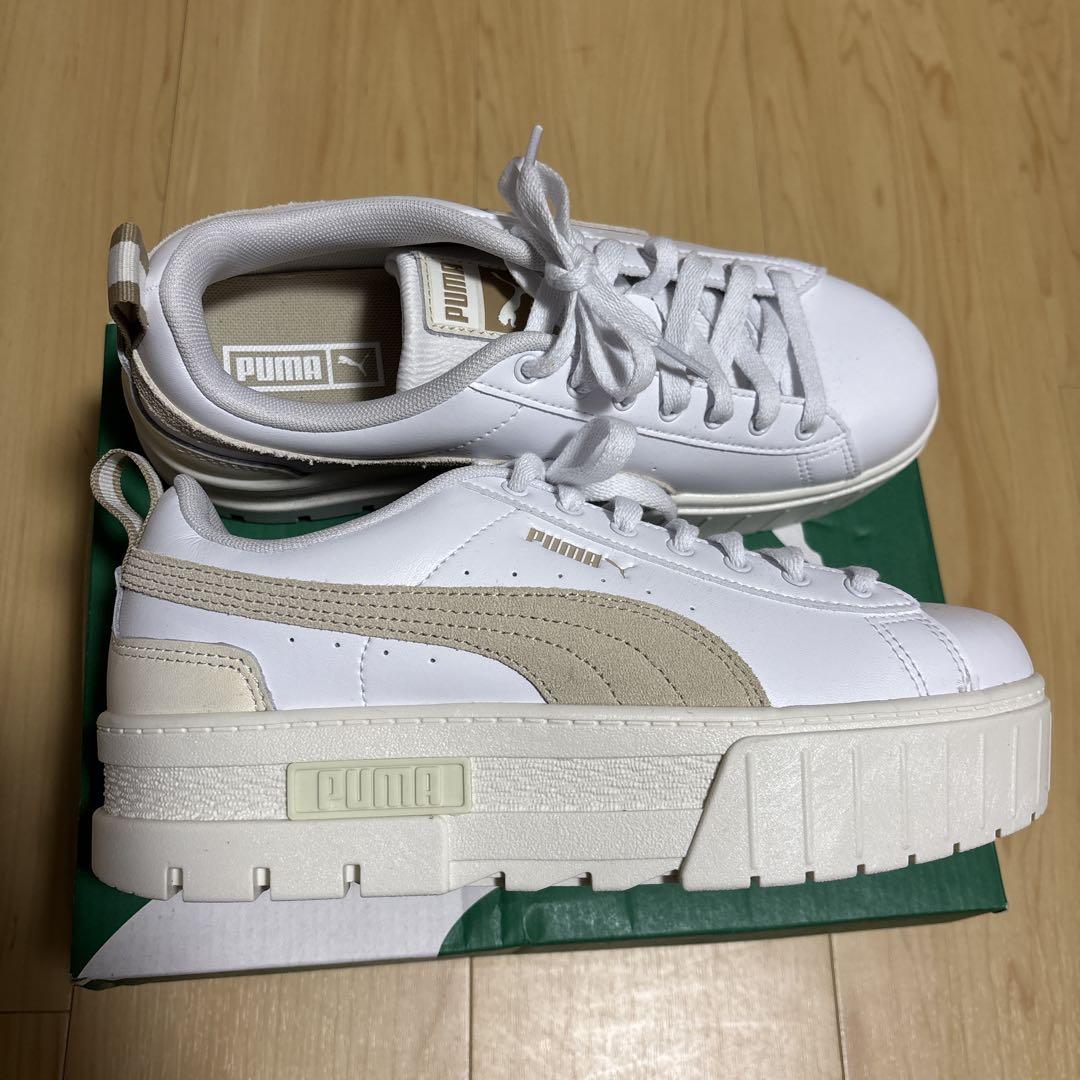 新品未使用☆PUMA ライフスタイルスニーカー 393425 25.5cm
