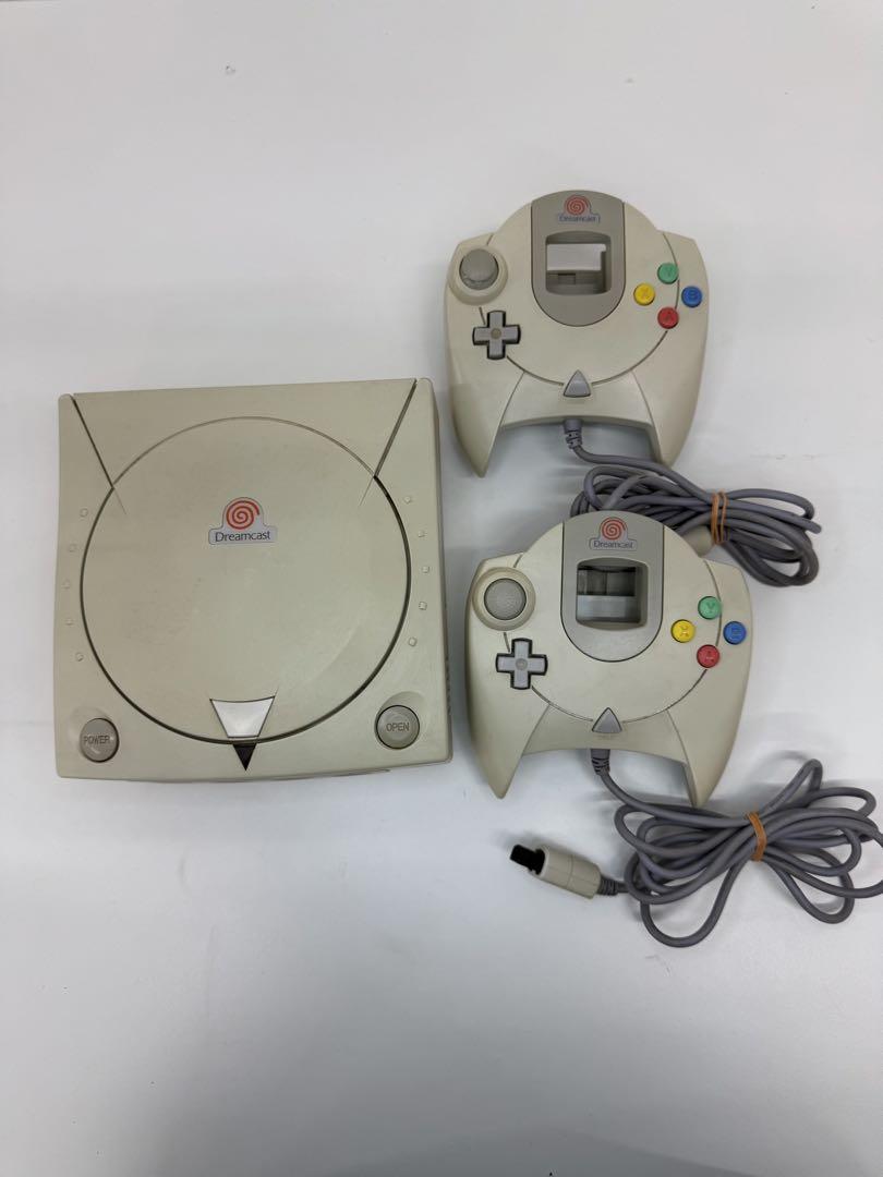 セガ Dreamcast 本体 2コントローラー ゲーム7本セット 動作未確認】セガ Dreamcast 本体 コントローラー2つ - メルカリ