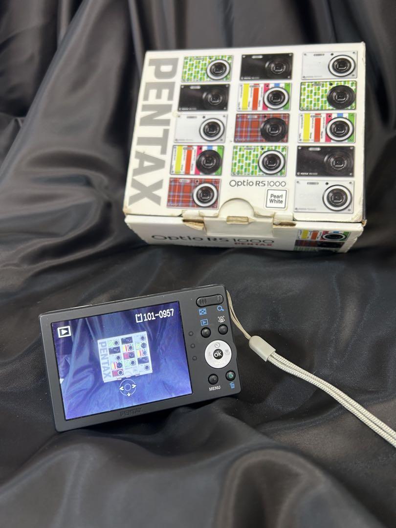 PENTAX RS1000 デジカメ 充電器付き 動作確認済み