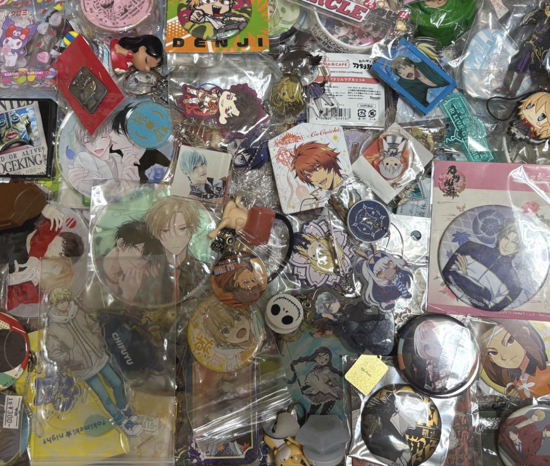 アニメグッズ キャラクターグッズ まとめ売り 大量 小物