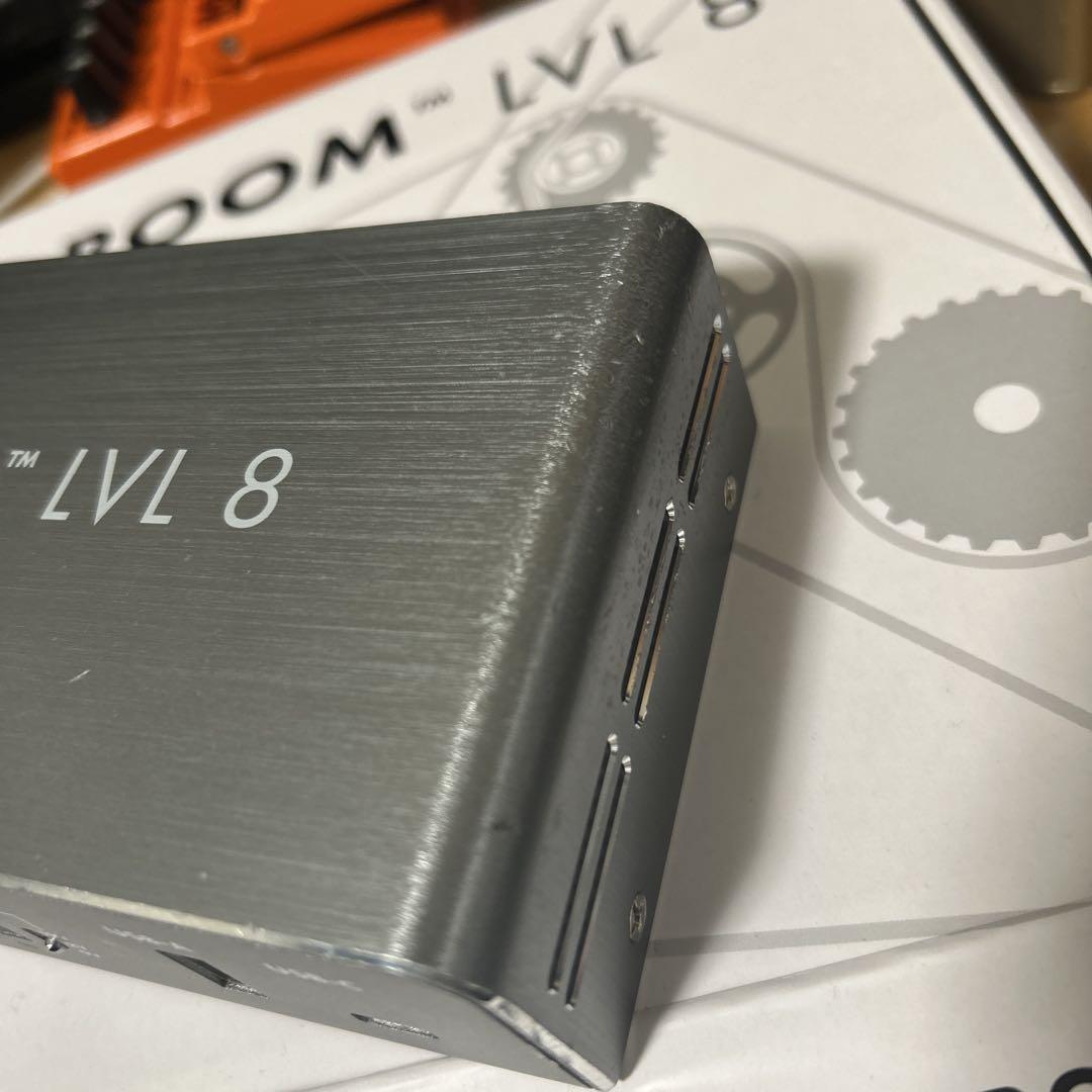 Fender ENGINE ROOM LVL 8 パワーサプライ