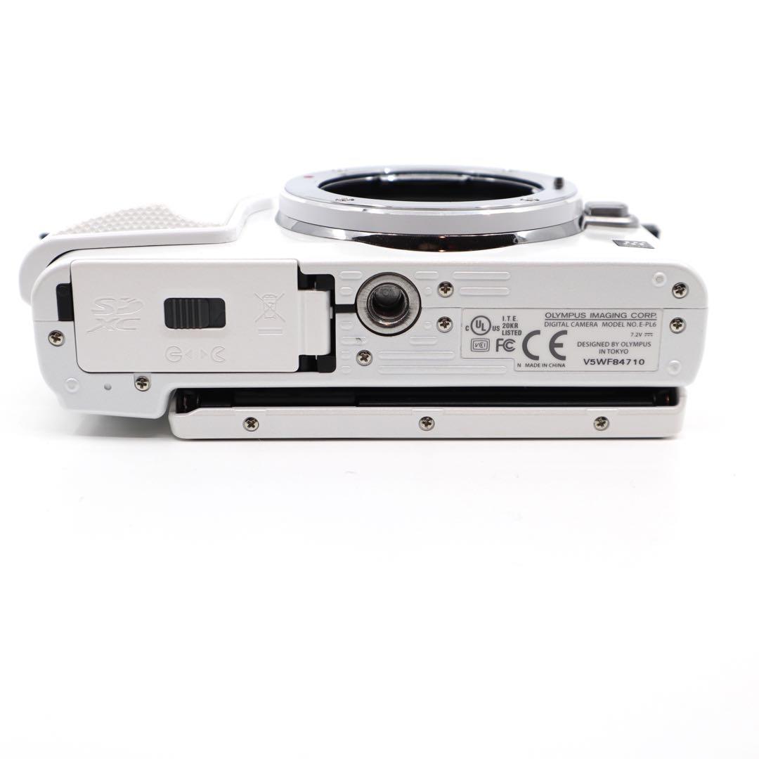 美品★OLYMPUS E-PL6ホワイト 白 ボディ