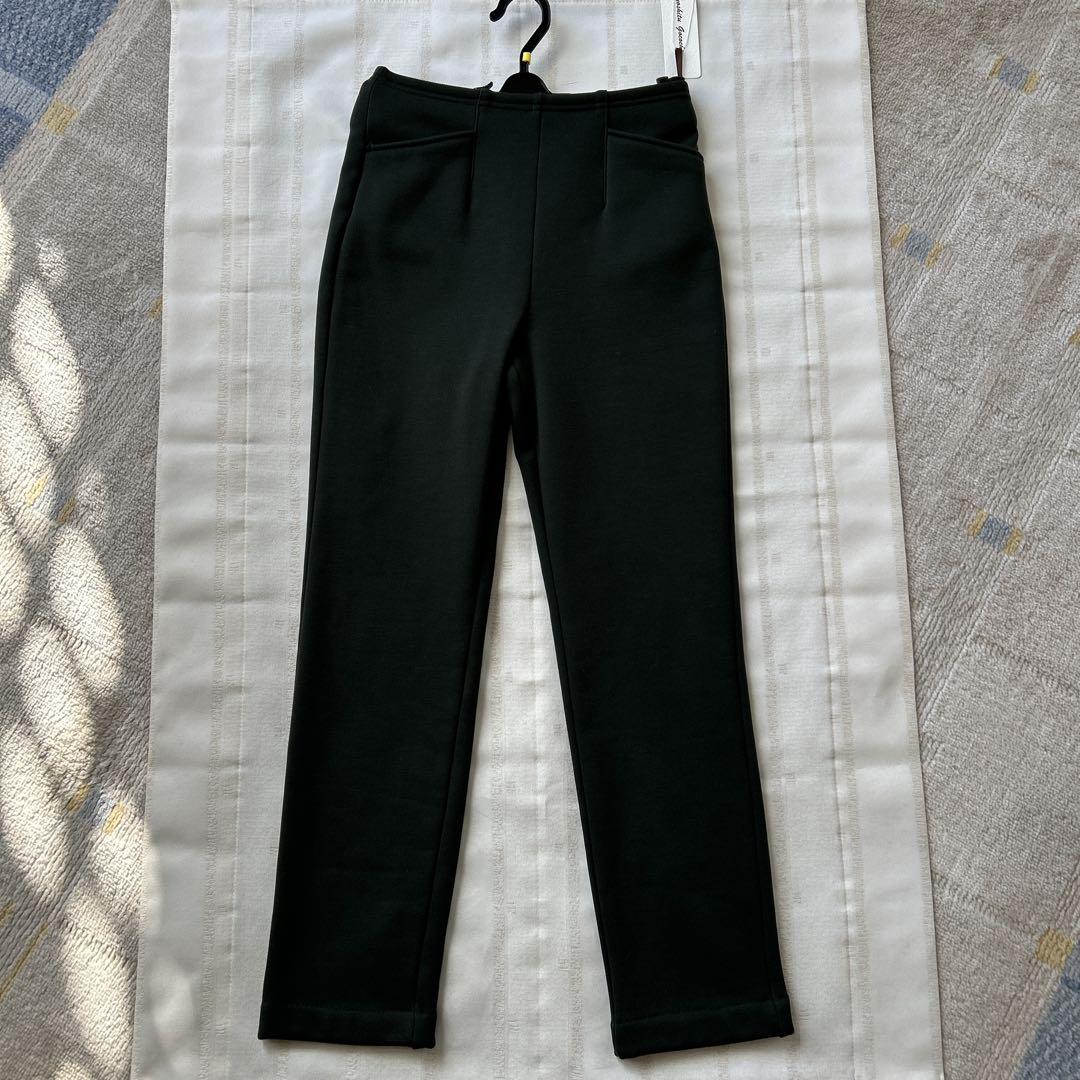 新品未使用　上質ごこち　裏起毛　シガレットパンツ　日本製　Sサイズ