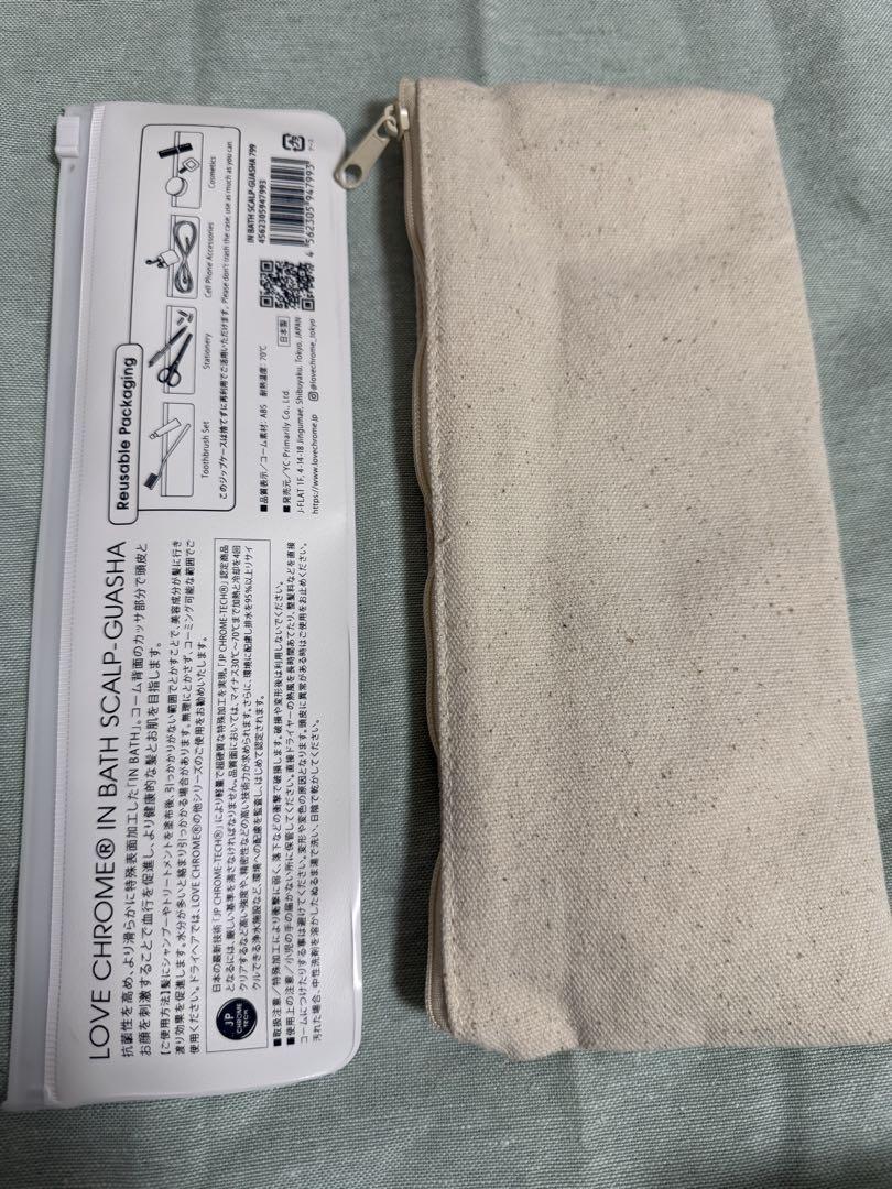 未使用品✨LOVE CHROME IN BATH コーム　機内販売限定ポーチ付