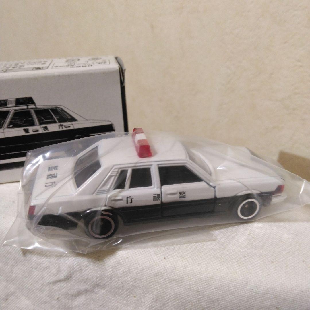 トミカ イイノ特注 ニッサン セドリック 警視庁パトロールカー
