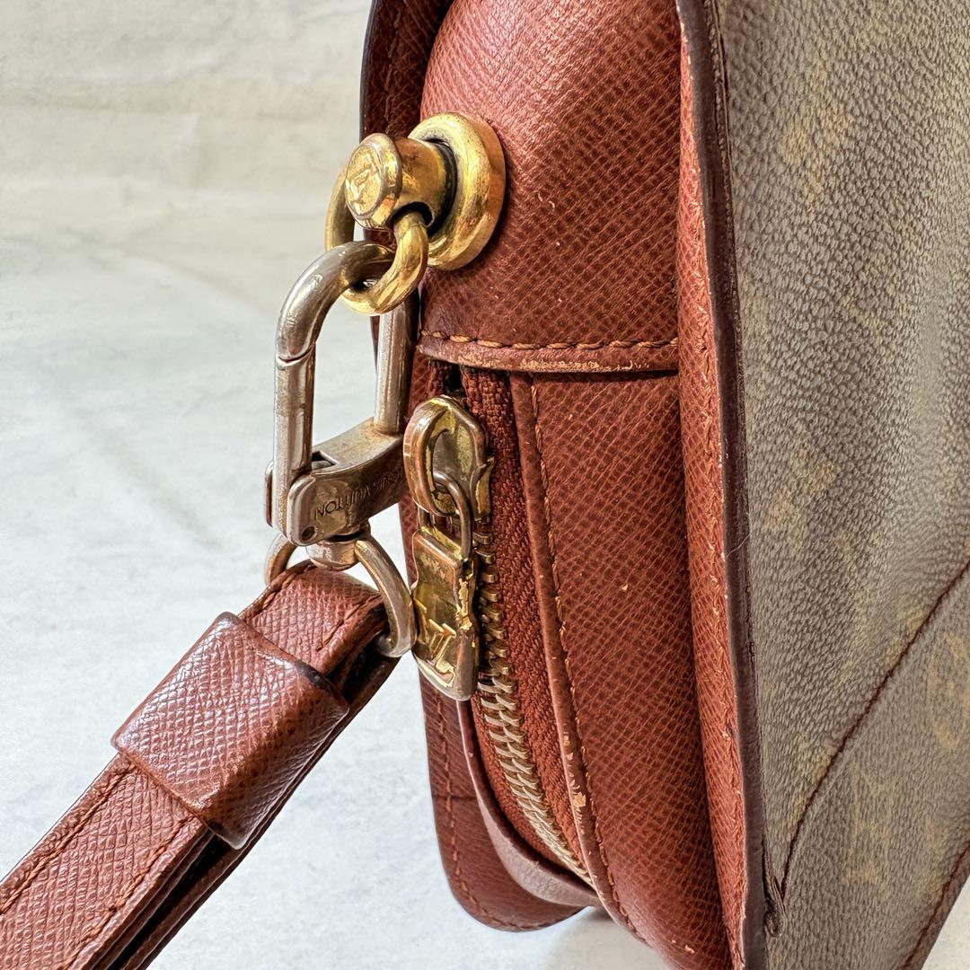 LOUIS VUITTON ルイヴィトン モノグラム クラッチ セカンド