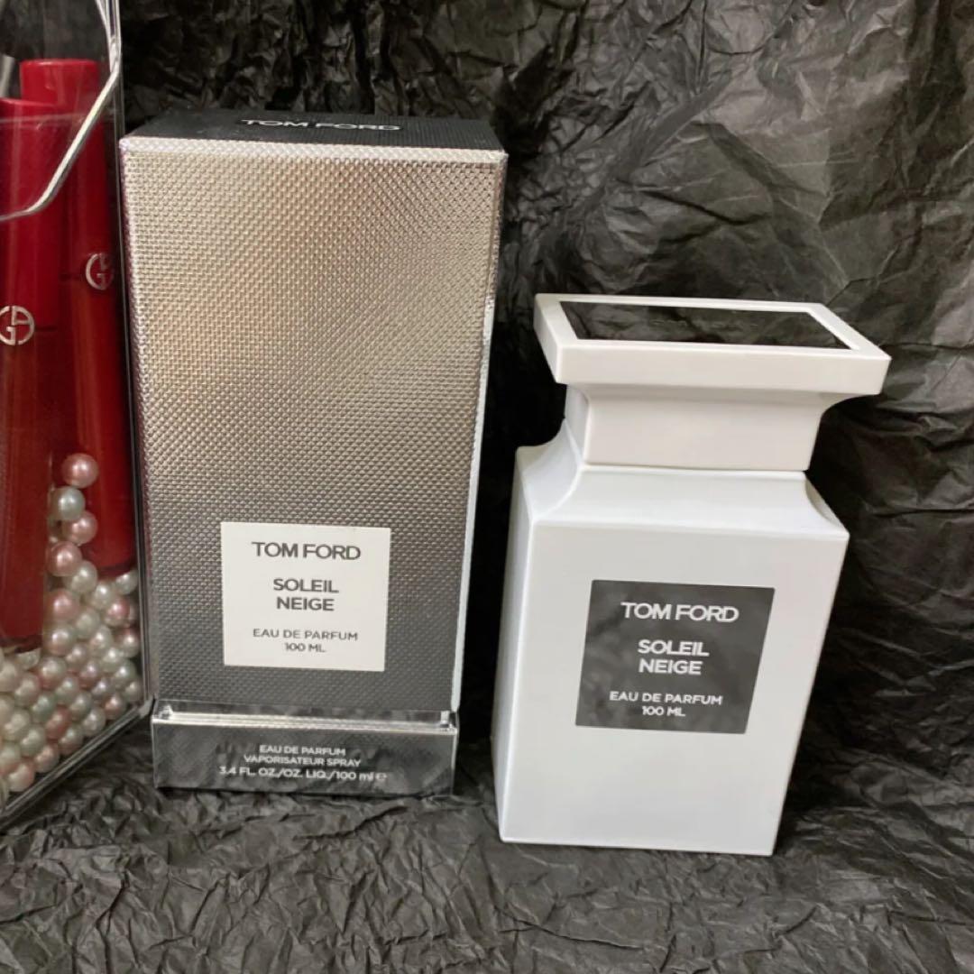 新品未開封 TOMFORD トムフォード ソレイユ ネージュ 香水 100ml Amazon | トムフォード TOM FORD ソレイユ ネージュ 30ml EDP SP