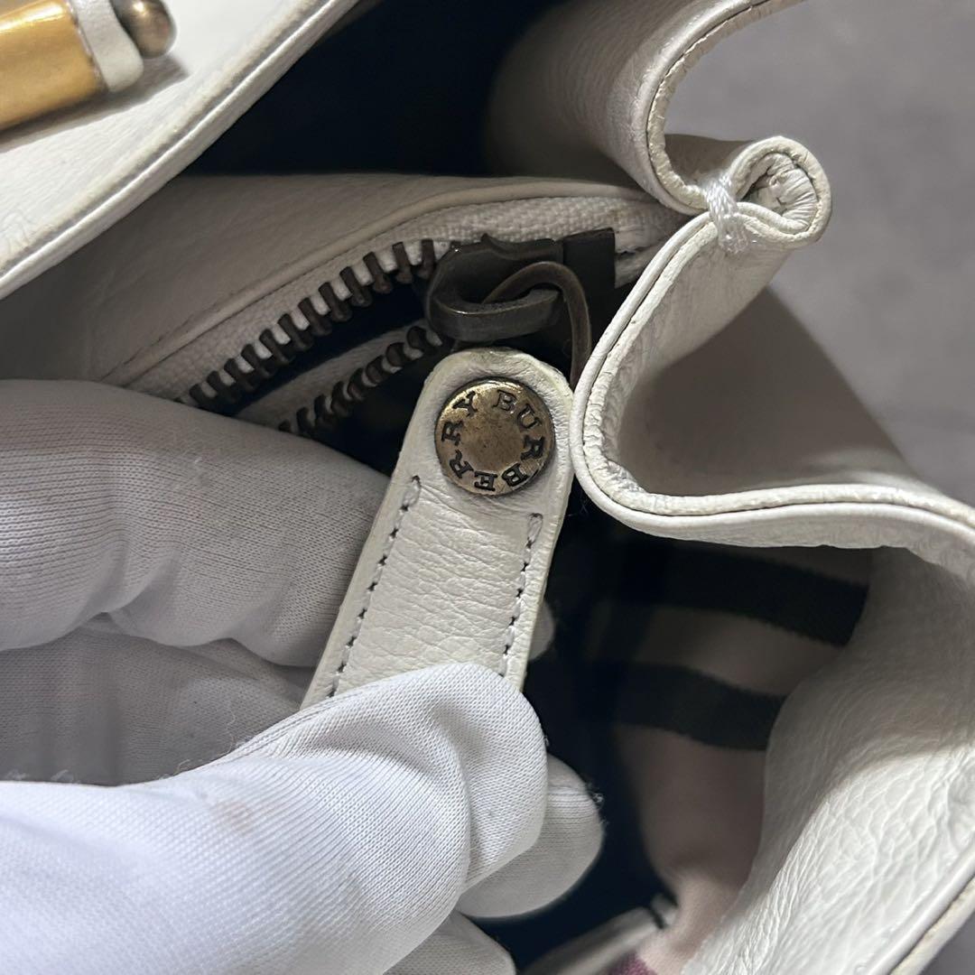 裏地ノバチェック❗️】burberry ミニボストン レザー バッグ