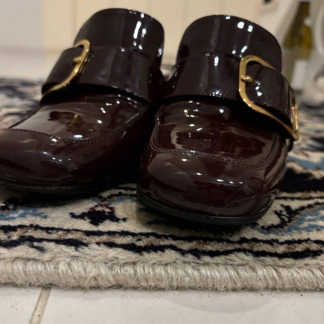 【新品未使用品】 PRADA エナメル ローファー PRADA 三角ロゴ エナメル レースアップ ローファー