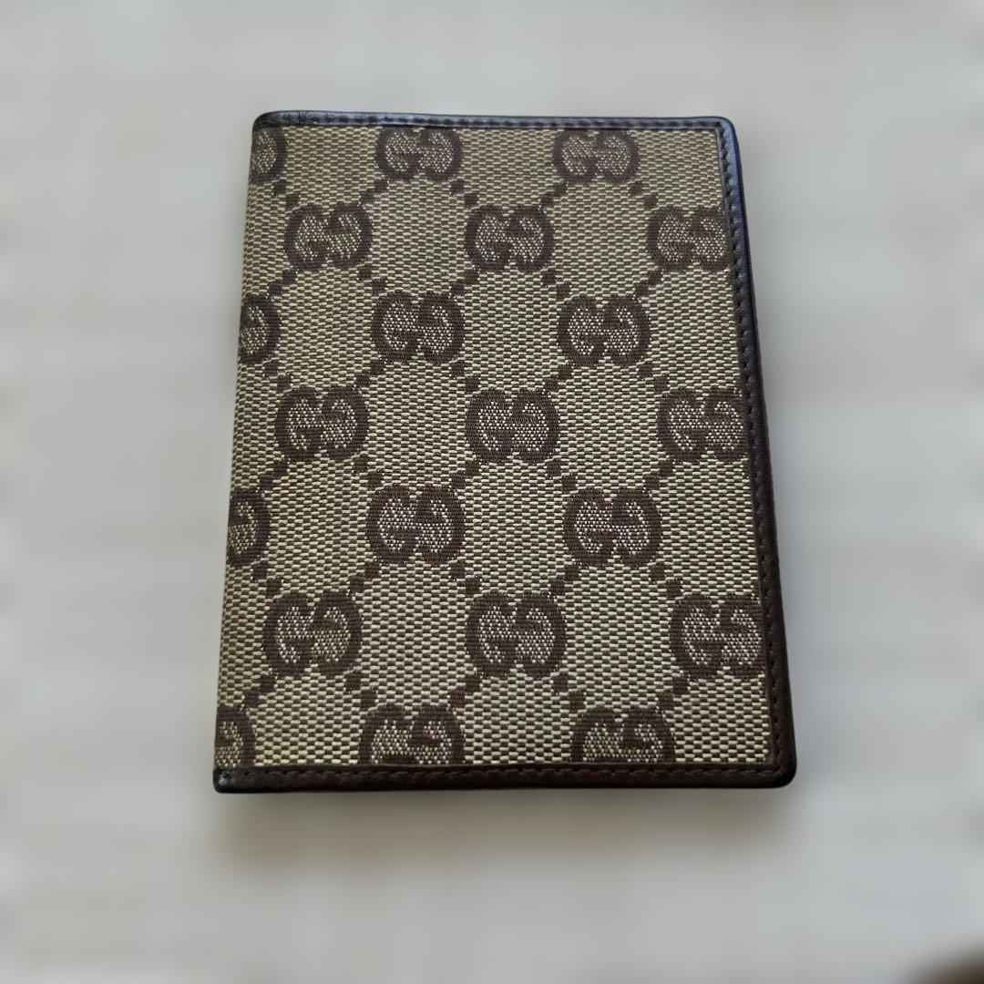 Gucci GGキャンバス カードケース