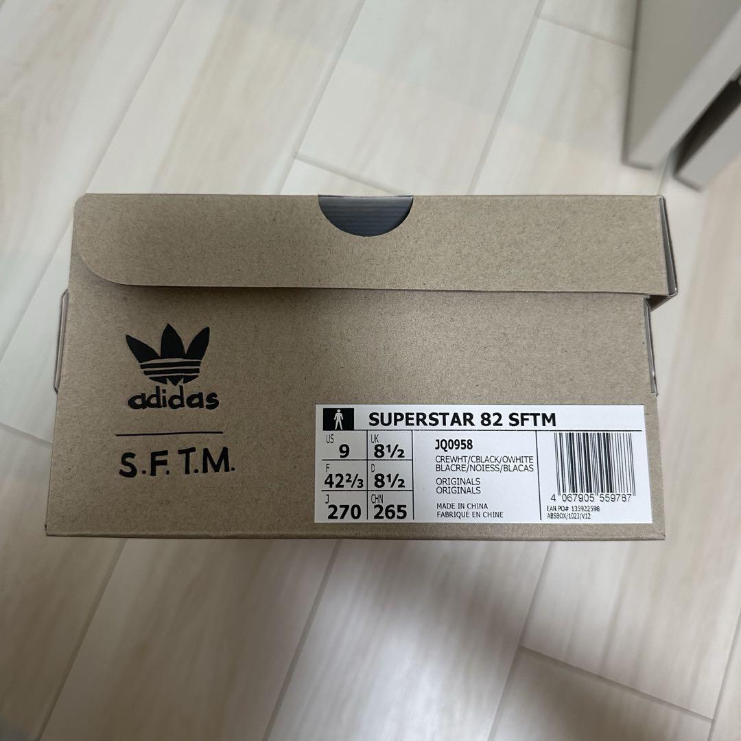 靴 Song for the mute Adidas Superstar 82
