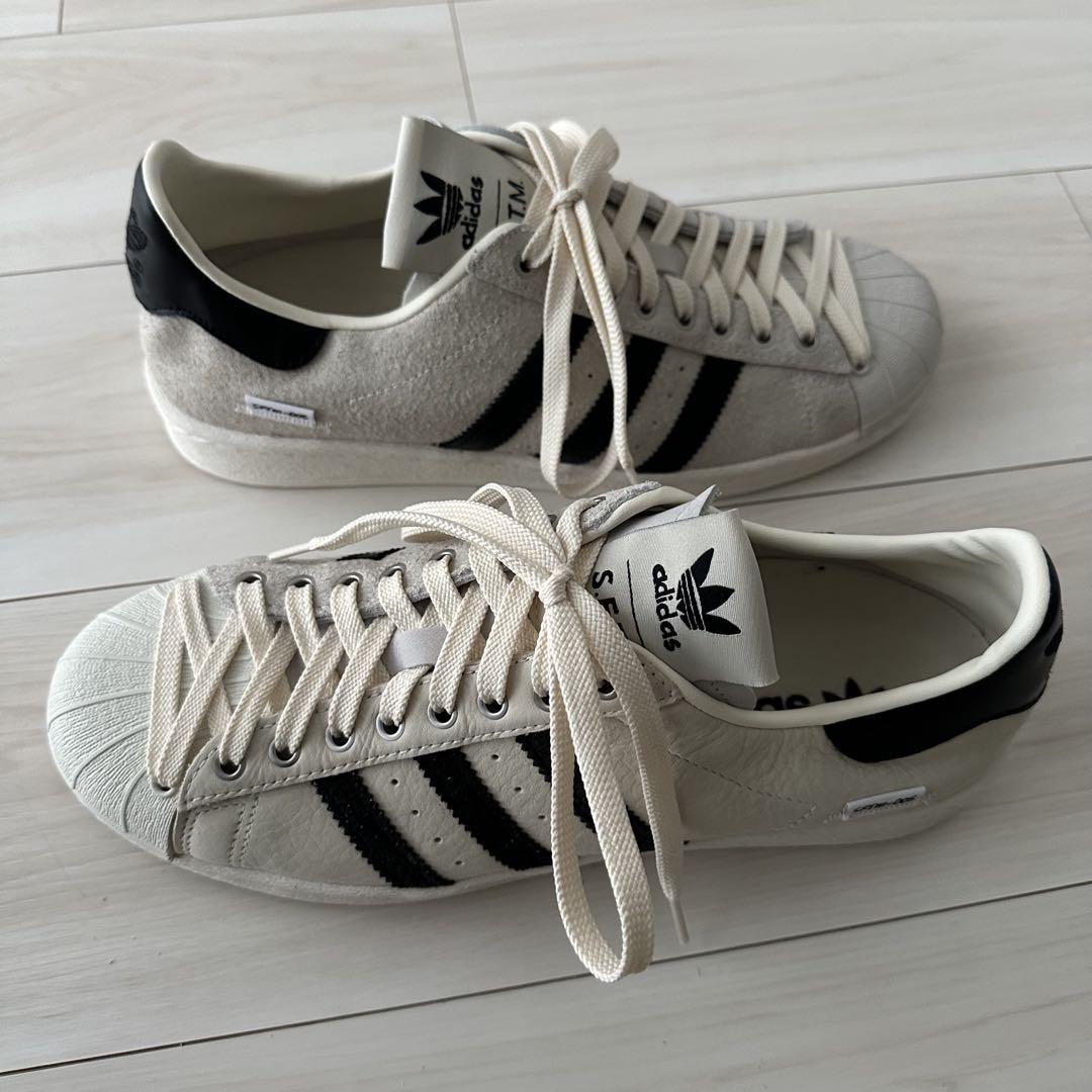 靴 Song for the mute Adidas Superstar 82